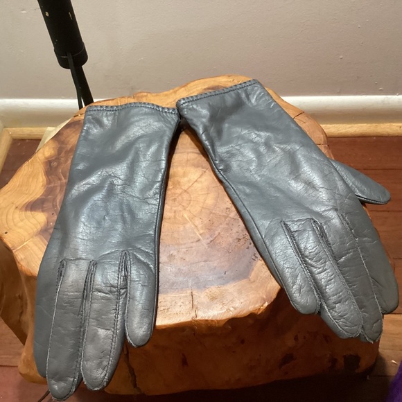Leather vintage gloves large Accessories Gray Leather Gloves Lined
